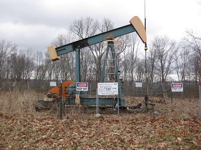 Oil Well, Lee County
